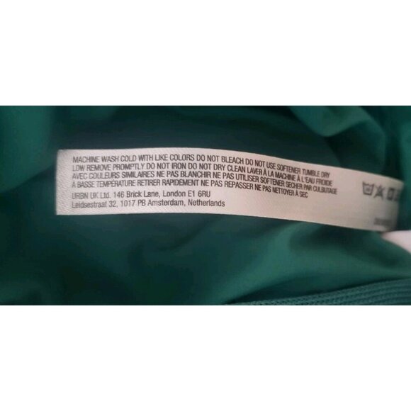 NEW FP MOVEMENT SCRUNCHY GLOSSY PRINTED PIPPA PACKABLE PUFFER JACKET LARGE - Picture 2 of 14